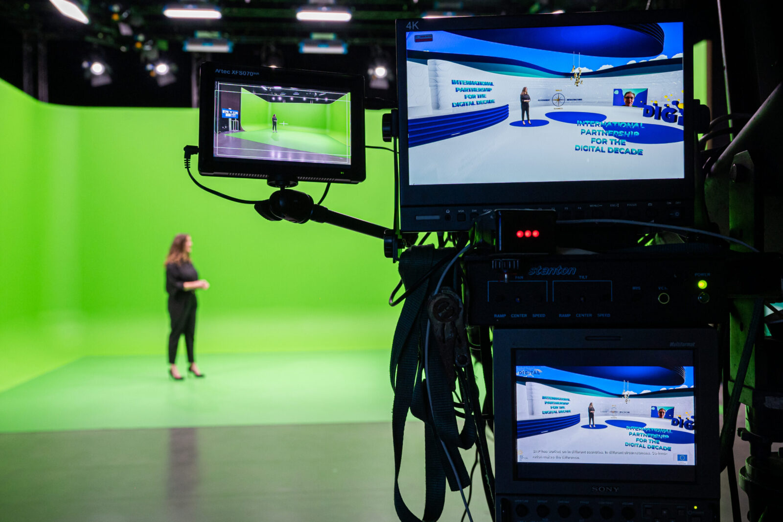 Illustration d'un studio sur fond vert réalisé par Videlio pour la Commission Europeenne - 1