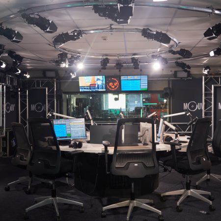 Illustration du dispositif audiovisuel déployé par Videlio pour transformer le Studio Mouv’ de France Radio - 5