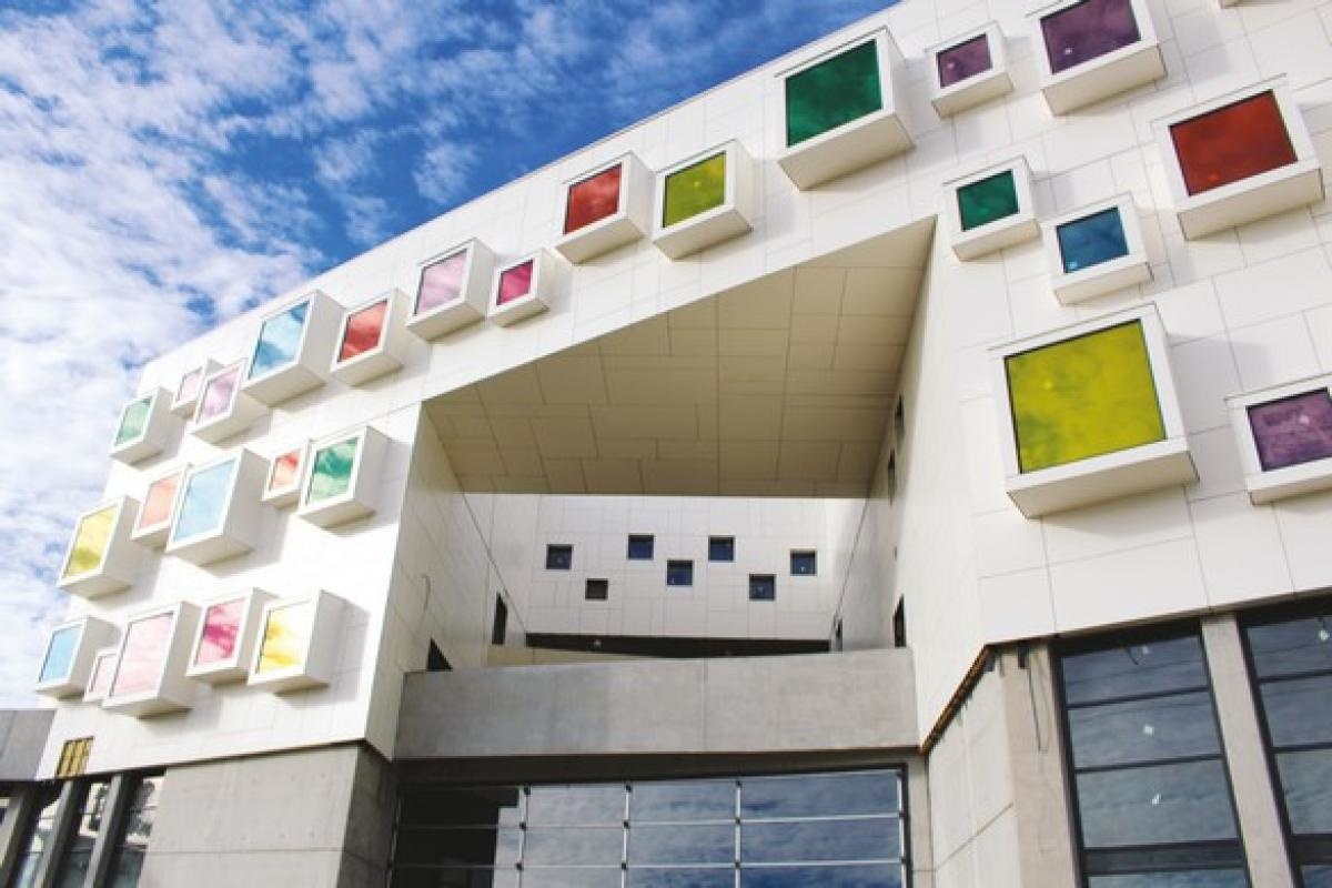 Mise en lumiére facade Sante Richard Sprang
