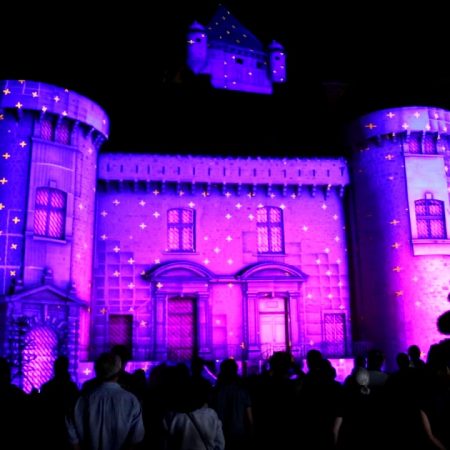 Illustration de la projection immersive et mapping déployés par Videlio dans plusieurs villes pour La Région de Lumières - 4