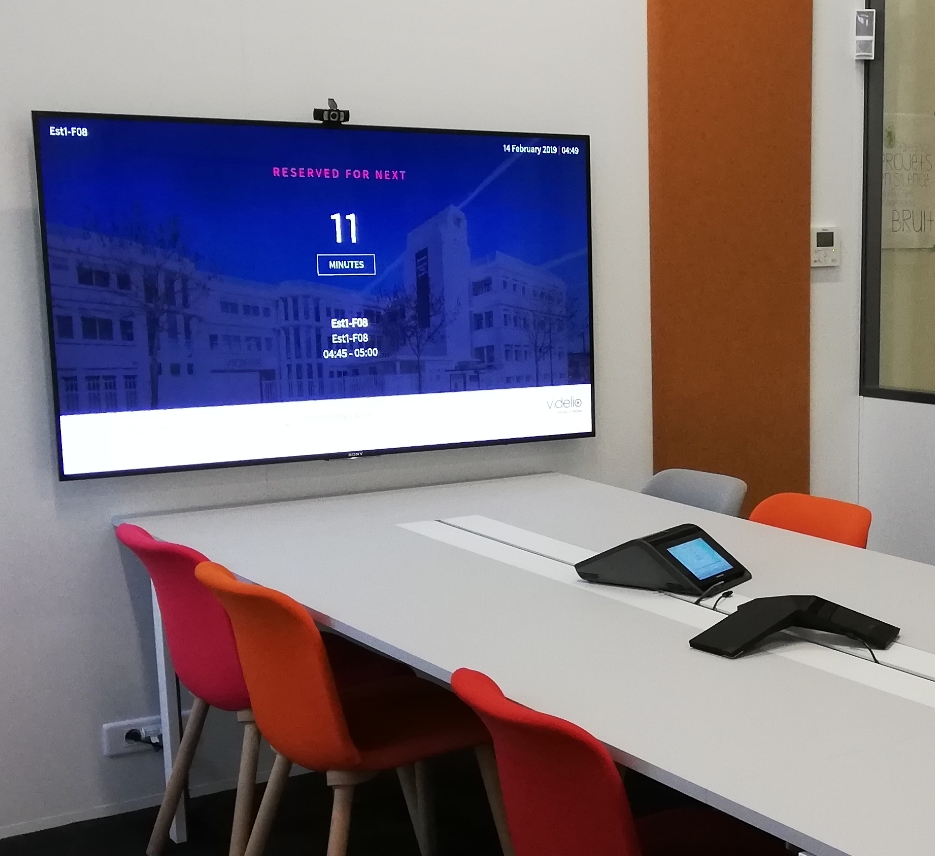 Huddle Room solution collaborative