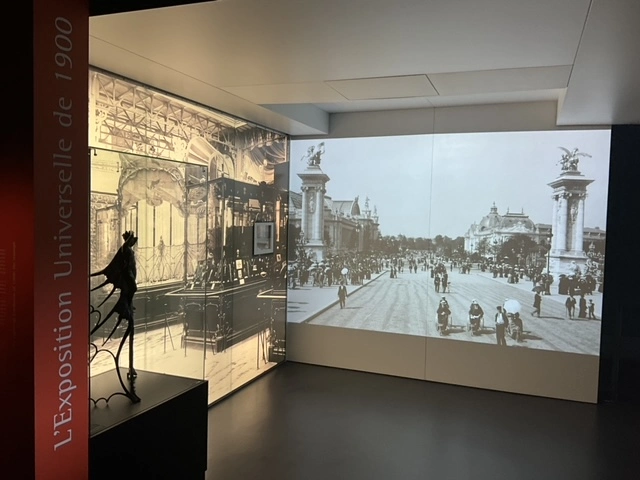 Musée Lalique Vidéoprojecteurs 10 000 Lumens