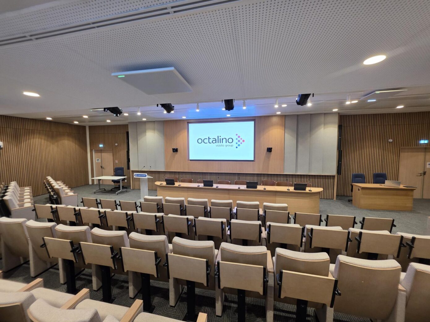 Octalino Salle Conference Auditorium