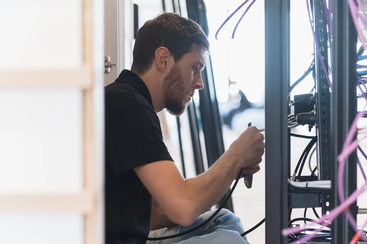 Technicien Cables Maintenance