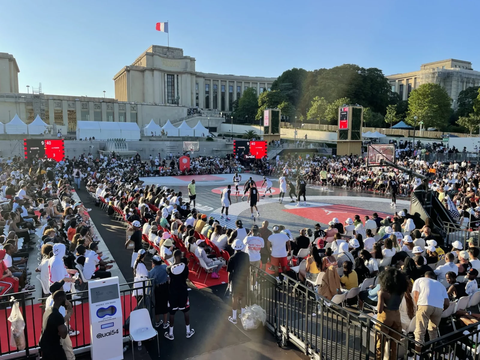 Trocadero Fan Zone JO Videlio 3
